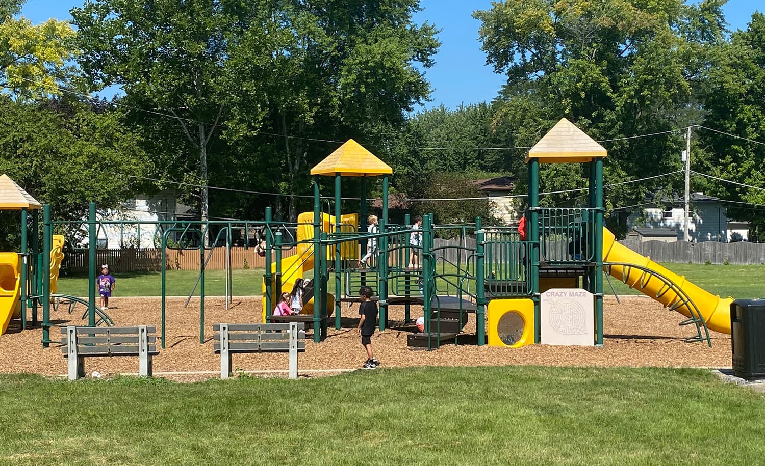 Exterior of Longwood Elementary School in Naperville, located on Brookdale Road.
