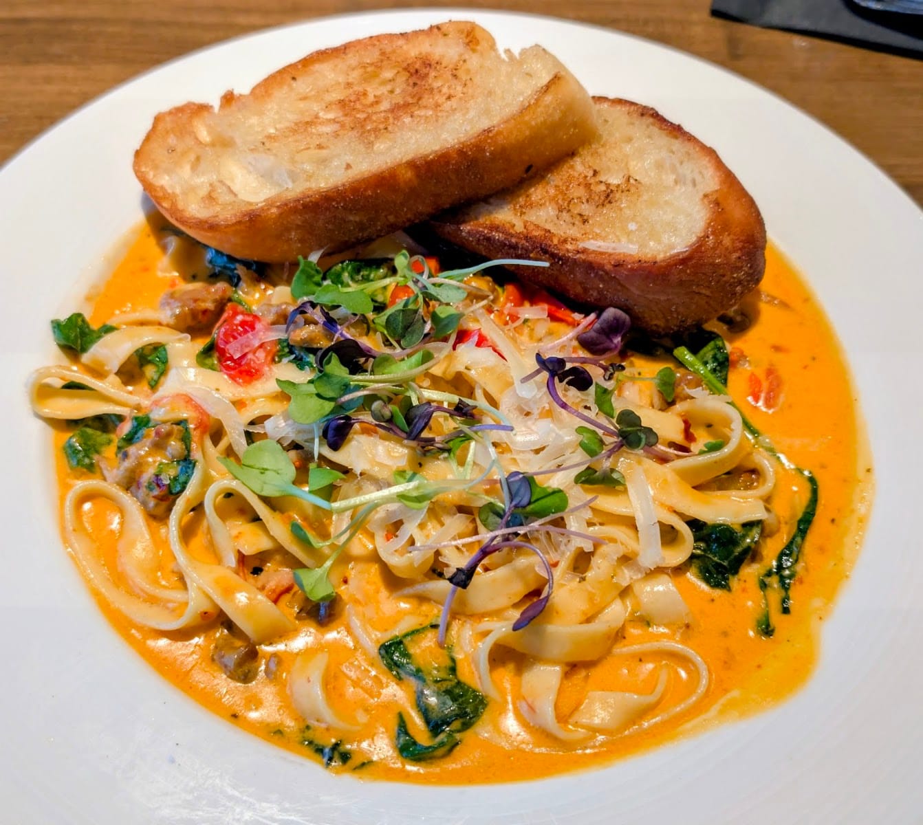 Entourage Naperville in Naperville - food and drink