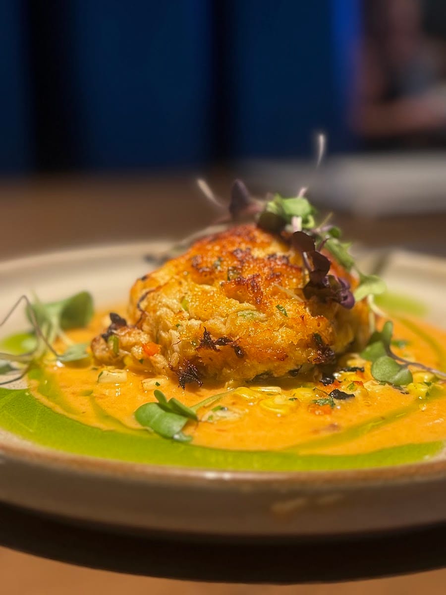 Entourage Naperville in Naperville - food and drink