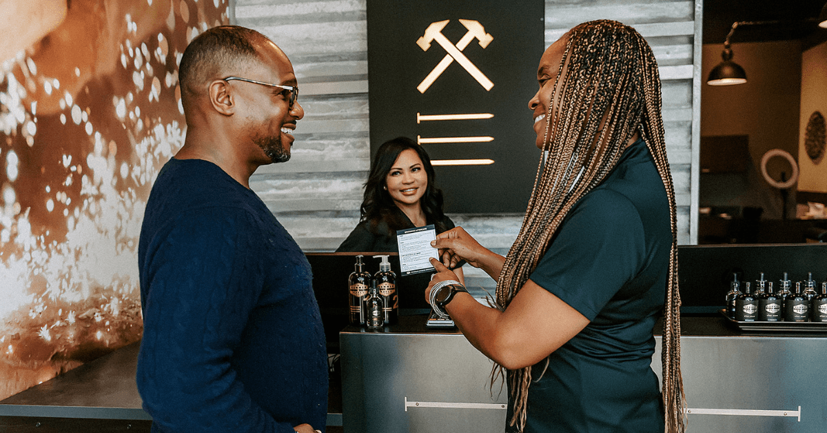 Hammer & Nails Grooming Shop for Guys - Naperville in Naperville - signature dining scene