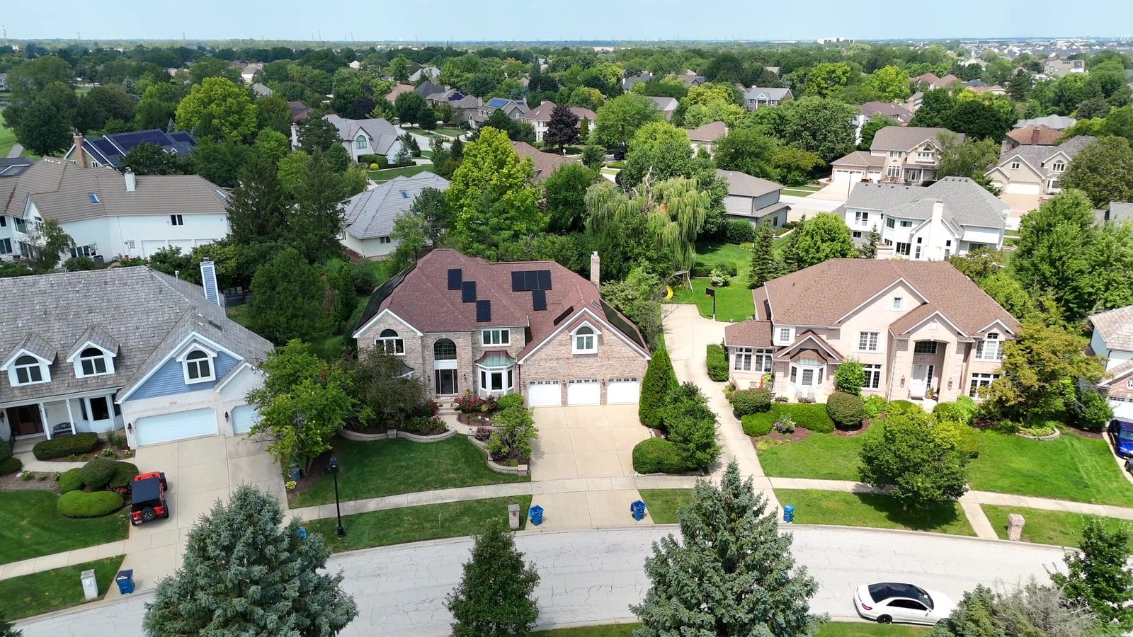 Naperville 45 Featured Image for “Home Sale Contingency in Illinois: How the Kick Out Clause Works”