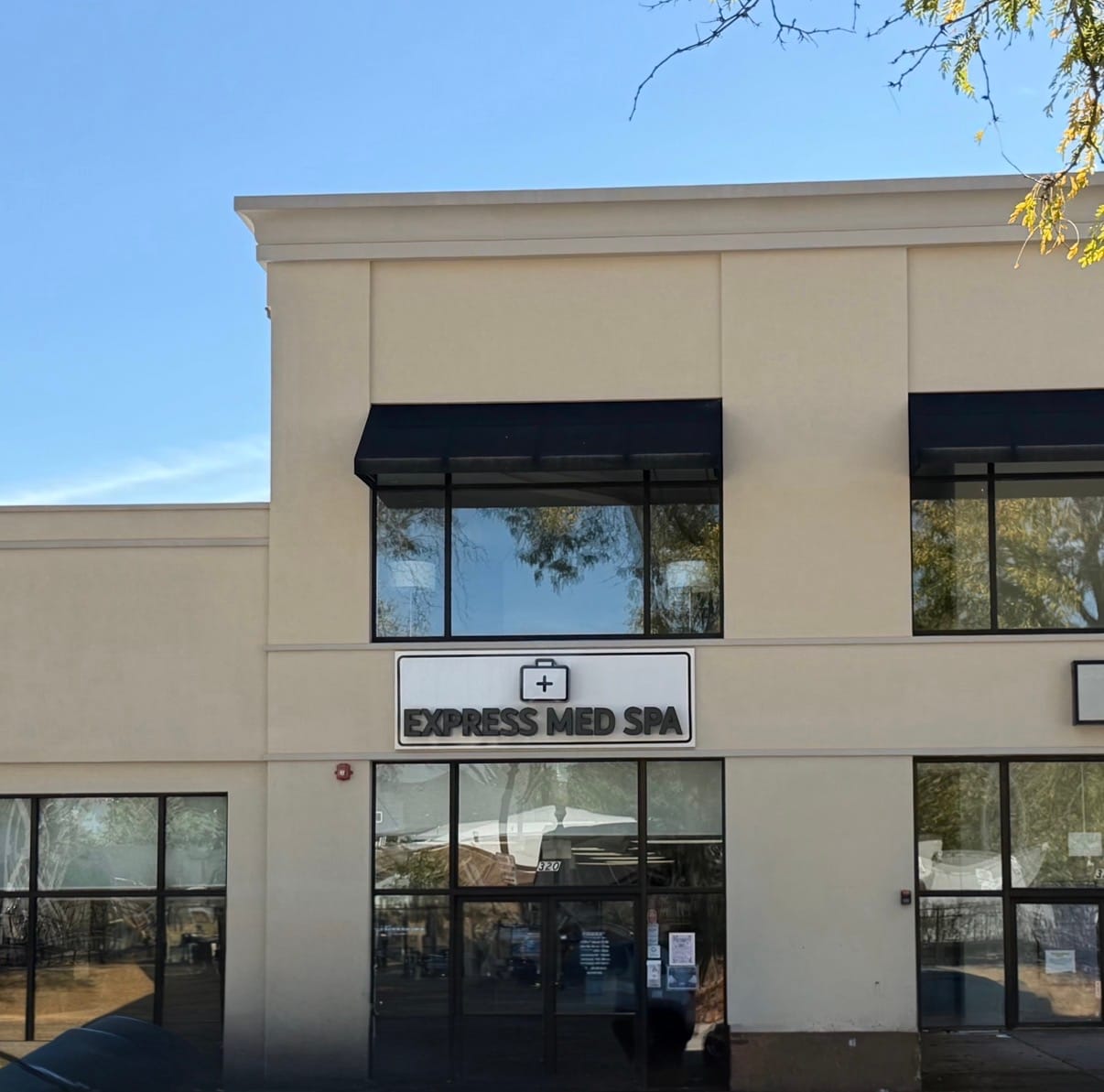 Exterior of Express Med Spa La Grange med spa location in Illinois