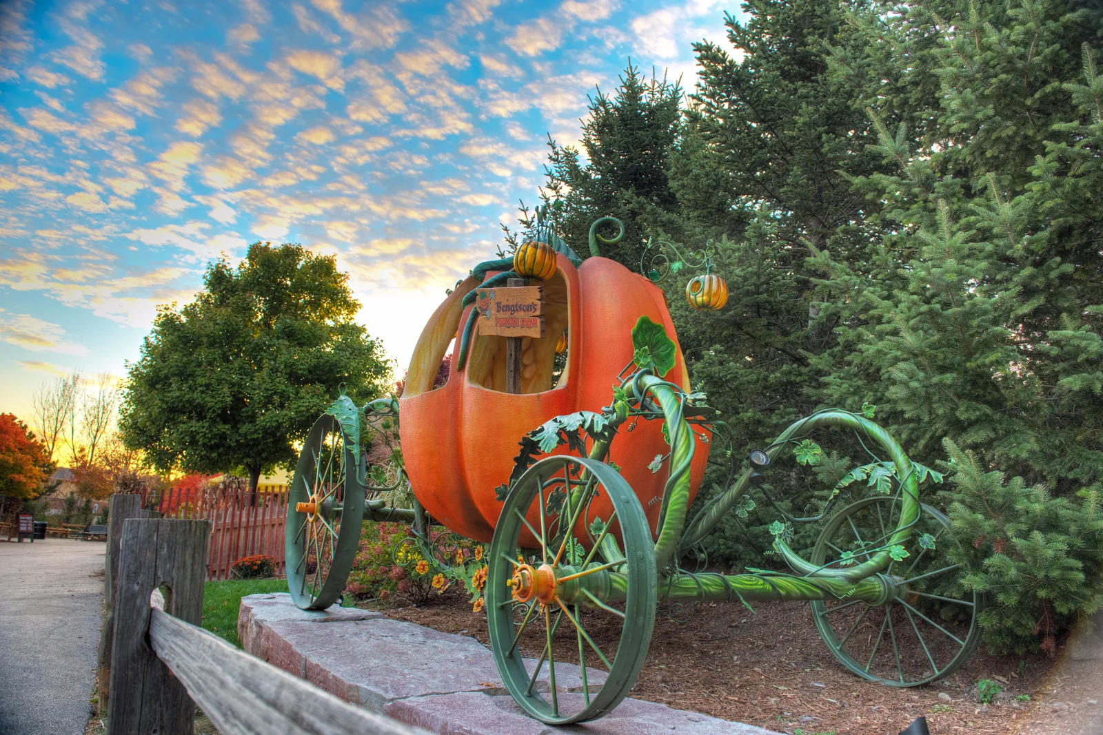 Featured Image for “9 Pumpkin Patches Near Naperville to Visit This Fall”