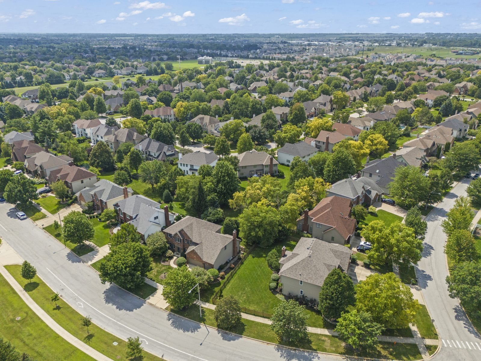 Featured Image for “Selling a House With Tenants in Illinois: A Naperville Seller Guide”