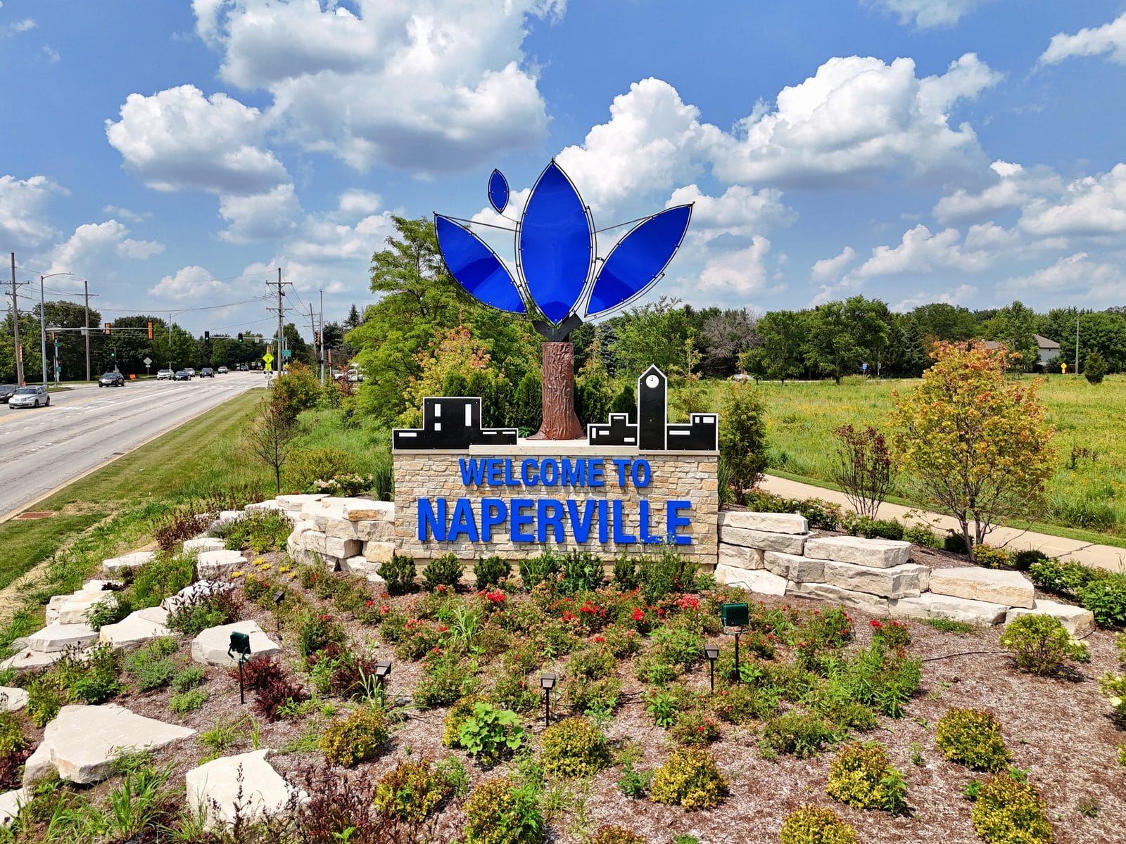 How Accurate Is a Zestimate? What Naperville Sellers Should Trust 1 Naperville 2026, the local market a Zestimate and a CMA each estimate differently